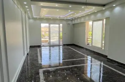 Apartment - 2 Bedrooms - 2 Bathrooms for sale in The Square - 5th Settlement Compounds - The 5th Settlement - New Cairo City - Cairo