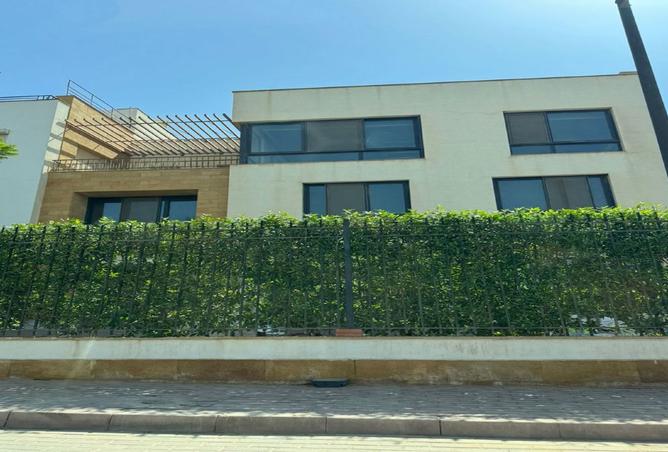 8011953 - Property Image 2