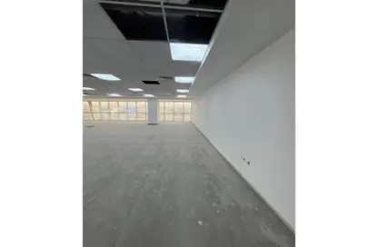 Office Space - Studio - 4 Bathrooms for rent in Bank Center Street - South Teseen St. - The 5th Settlement - New Cairo City - Cairo