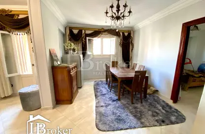Apartment - 3 Bedrooms - 1 Bathroom for sale in Laurent - Hay Sharq - Alexandria