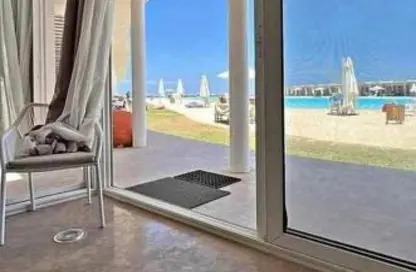 شاليه - 2 غرف نوم - 1 حمام للبيع في كالي كوست - راس الحكمة - الساحل الشمالي