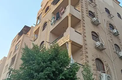 Apartment - 3 Bedrooms - 1 Bathroom for sale in 3rd District - 6 October City - Giza