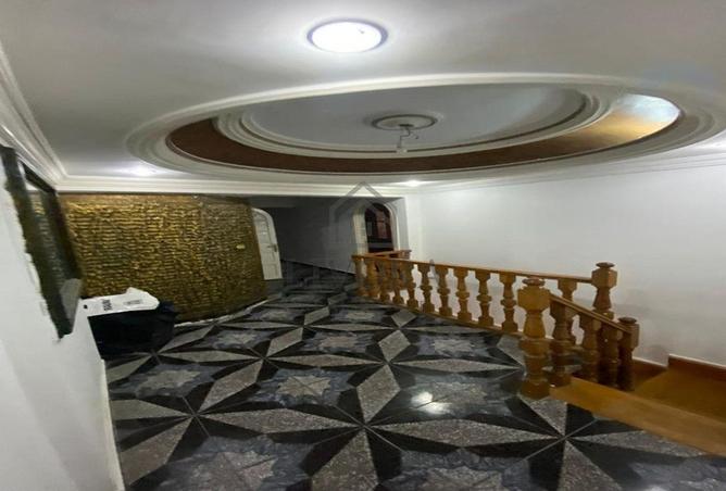 8144625 - Property Image 2