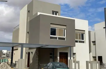 Villa - 5 Bedrooms - 4 Bathrooms for sale in Saada Compound - New Cairo City - Cairo