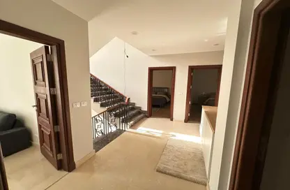 فيلا - 5 غرف نوم - 5 حمامات للبيع في كمبوند اب فيل - طريق مصر اسكندرية الصحراوي - مدينة 6 أكتوبر - الجيزة