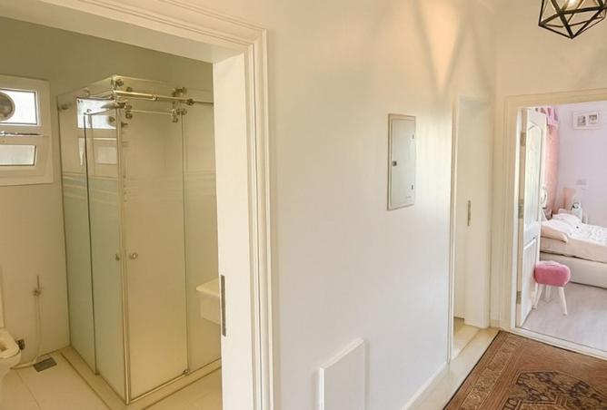 8121521 - Property Image 3