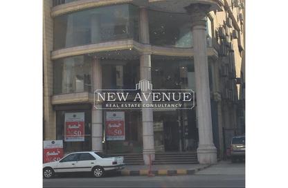 محل - استوديو - 4 حمامات للايجار في شارع صلاح الدين مصطفي - المهندسين - الجيزة