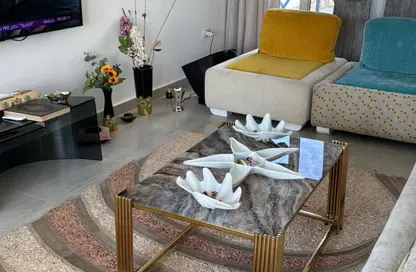 منزل مزدوج - 4 غرف نوم - 5 حمامات للايجار في ماونتن فيو راس الحكمة - راس الحكمة - الساحل الشمالي