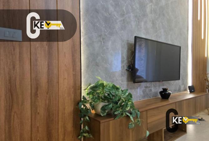 8163787 - Property Image 2