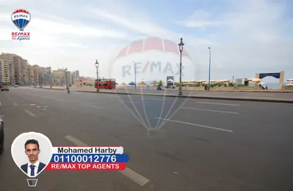 Shop - Studio - 2 Bathrooms for sale in Asafra - Hay Than El Montazah - Alexandria