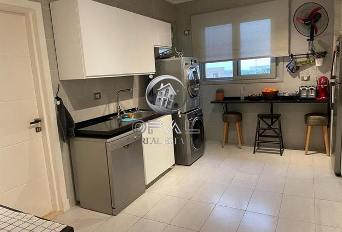 7919806 - Property Image 2