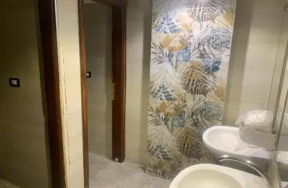 Shop - Studio - 4 Bathrooms for rent in Beverly Hills Road - 17th District - Sheikh Zayed City - Giza