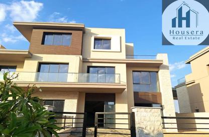 Villa - 4 Bedrooms - 5 Bathrooms for sale in Beverly Hills Road - 17th District - Sheikh Zayed City - Giza