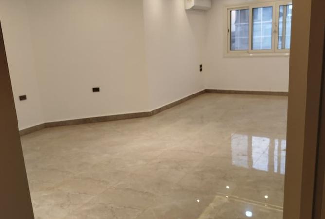 8290725 - Property Image 2