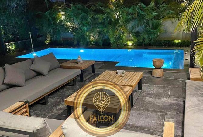 8303756 - Property Image 2