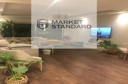 Apartment - 2 Bedrooms - 2 Bathrooms for sale in Ahmed Heshmat St. - Zamalek - Cairo