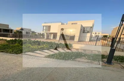 Villa - 4 Bedrooms - 5 Bathrooms for sale in Sodic East - 6th District - New Heliopolis - Cairo
