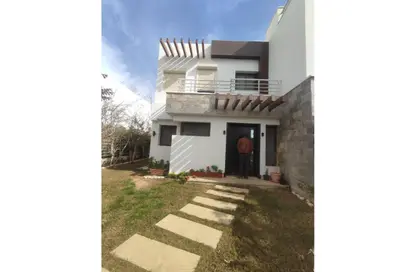 Villa - 3 Bedrooms - 3 Bathrooms for rent in Hyde Park Business District Mall - South Teseen St. - The 5th Settlement - New Cairo City - Cairo