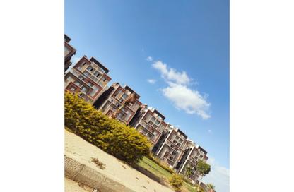 Apartment - 3 Bedrooms - 1 Bathroom for sale in Ard Gameyet Al Mostasmereen - Hadayek October - 6 October City - Giza