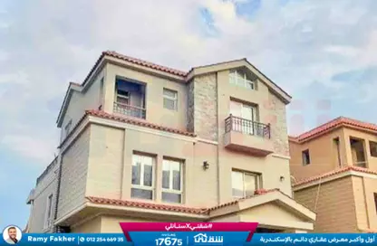 فيلا - 8 غرف نوم - 5 حمامات للبيع في سموحة - حي شرق - الاسكندرية