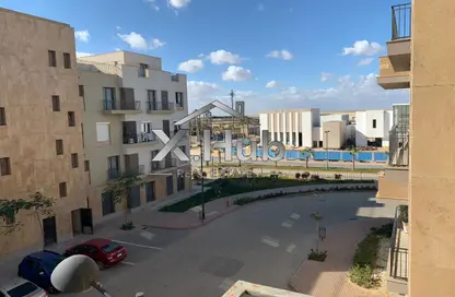 سطح - 2 حمامات للايجار في ذا كورت ياردز - كمبوندات الشيخ زايد - الشيخ زايد - الجيزة