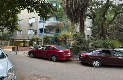Apartment - 3 Bedrooms - 2 Bathrooms for sale in Sarayat Al Maadi - Hay El Maadi - Cairo