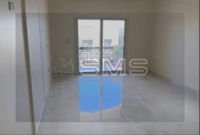 8184566 - Property Image 2