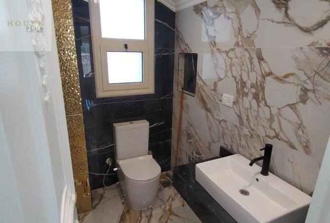 8121647 - Property Image 2