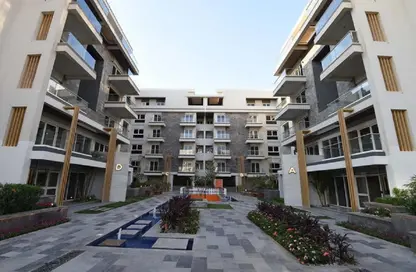 Apartment - 3 Bedrooms - 2 Bathrooms for sale in Mountain View iCity - 5th Settlement Compounds - The 5th Settlement - New Cairo City - Cairo