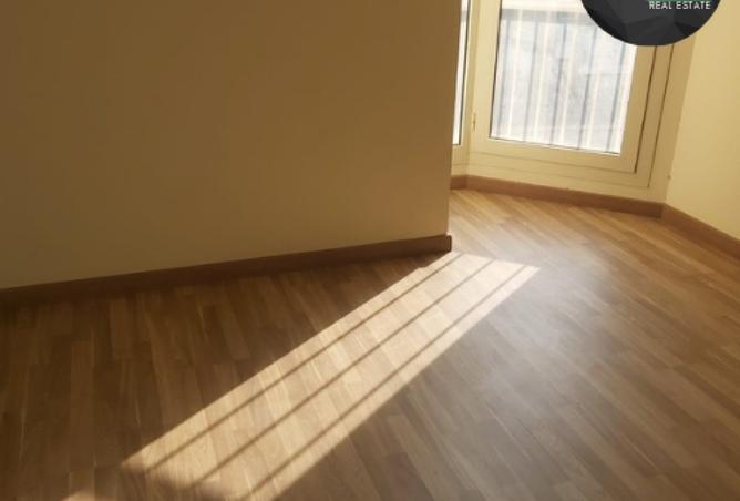 8372043 - Property Main Image