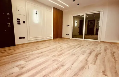 Apartment - 2 Bedrooms - 1 Bathroom for sale in Madinaty - Cairo