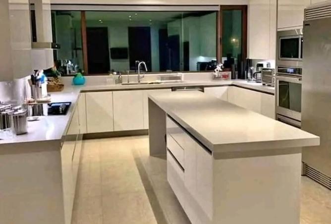 8403757 - Property Image 2