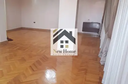 Apartment - 3 Bedrooms - 2 Bathrooms for sale in Mohandessin - Giza