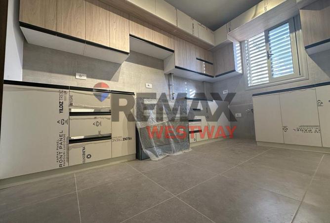 8383756 - Property Image 2