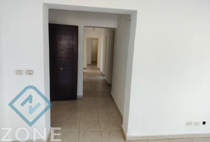 8215352 - Property Image 3