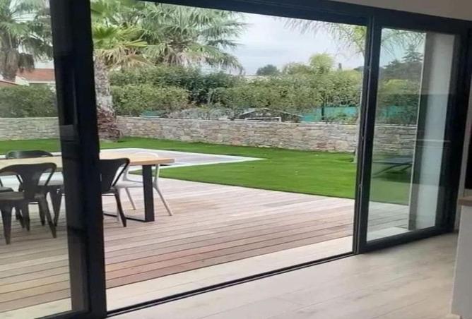 8007879 - Property Image 2