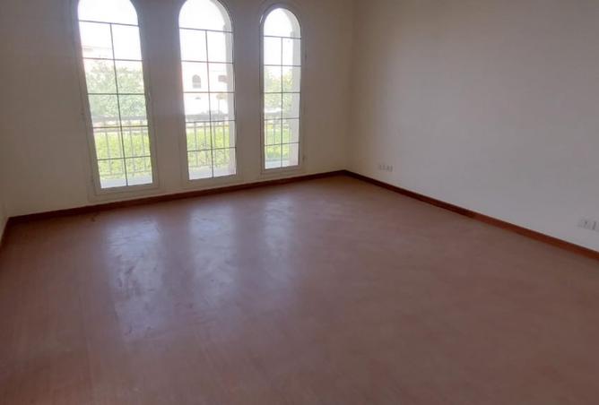 8396354 - Property Image 3