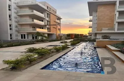 Apartment - 3 Bedrooms - 3 Bathrooms for sale in Mountain View iCity - 5th Settlement Compounds - The 5th Settlement - New Cairo City - Cairo
