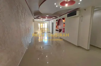 شقة - 3 غرف نوم - 1 حمام للبيع في شارع عبد القادر عبد الرازق - سان ستيفانو - حي شرق - الاسكندرية