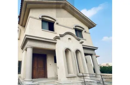 Villa - 3 Bedrooms - 3 Bathrooms for sale in Privado - Madinaty - Cairo