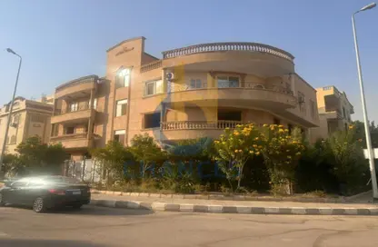 Apartment - 3 Bedrooms - 2 Bathrooms for sale in El Banafseg 8 - El Banafseg - New Cairo City - Cairo