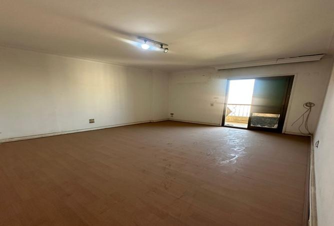 8423488 - Property Image 3