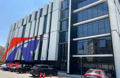 Co-Working Space - Studio - 3 Bathrooms for rent in Hyde Park - New Cairo City - Cairo