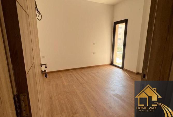 8143834 - Property Image 2