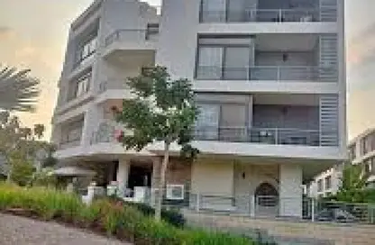 Apartment - 2 Bedrooms - 2 Bathrooms for sale in Taj City - 5th Settlement Compounds - The 5th Settlement - New Cairo City - Cairo