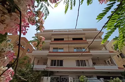 طابق كامل - 6 غرف نوم - 6 حمامات للبيع في الحي التاسع - مدينة العبور - القليوبية