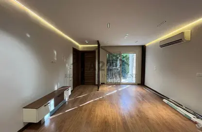 Apartment - 2 Bedrooms - 1 Bathroom for sale in Madinaty - Cairo