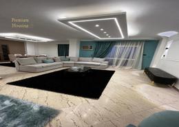 شقة - 3 غرف نوم - 3 حمامات for للايجار in شارع شهاب - المهندسين - الجيزة