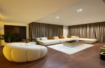 Villa - 4 Bedrooms - 5 Bathrooms for rent in Privado - Madinaty - Cairo