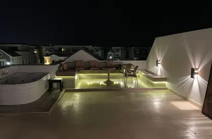 (بنتهاوس  (روف - 2 غرف نوم - 2 حمامات للبيع في ماونتن فيو تشيل اوت بارك - التوسعات الشمالية - مدينة 6 أكتوبر - الجيزة